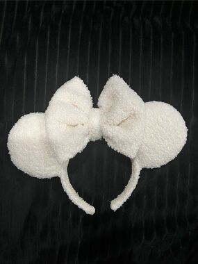 Disney Cream Plush Minnie Ear Headband